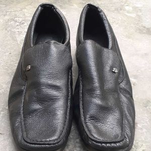 Bata Black Shoe