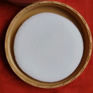 Mamaearth Glow Mattifying Loose Powder