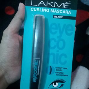 Lakme Eyeconic Curling Mascara