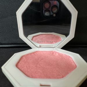 Fenty Beauty Highlighter