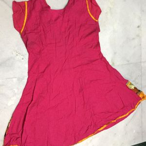 Floral Cotton Kurti Of Pink Colour