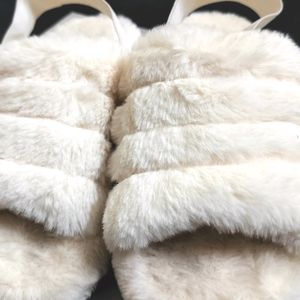 Women comfy faux fur slippers