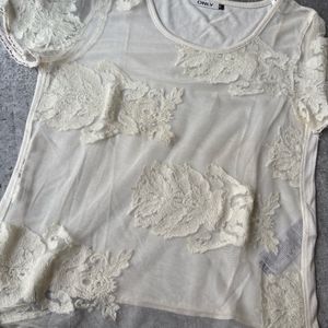 Only Lace Off-white Top