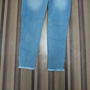 DG-106 Size-32 Slim Jeans