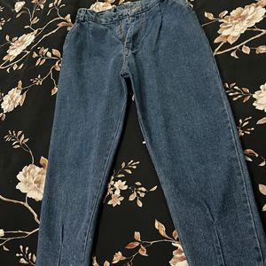 Dark Blue Mom Fit Jeans!!