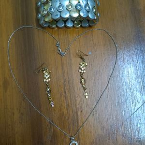 Combo Of Chain And Earrings