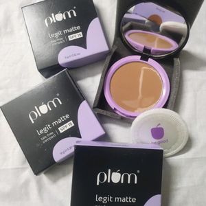 Plum Compact Legit Matte SPF 15