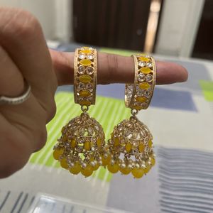 Women Beautiful Jhumka Earrings