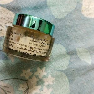 Aroma Care Triple Whitening Night Cream