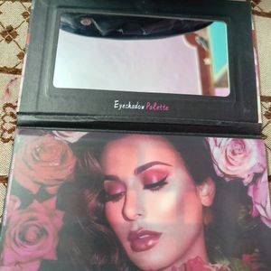 Eyeshadow Pallete Like New