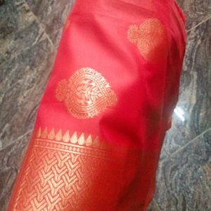 Banarasi Silk with Readymade Blouse.