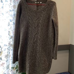 Uniqlo Long Sweater