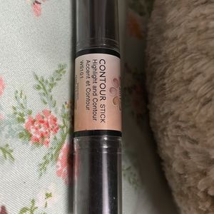 2 In 1 Contour And Highlighter