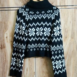 Black & White Designer Baggi SweTer Size-42