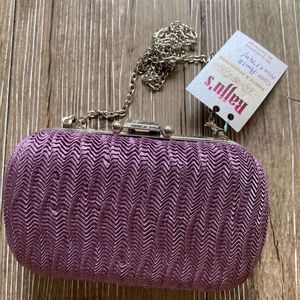 💜BEAUTIFUL PURPLE CLUTCH 💜