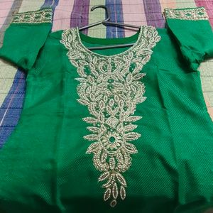 Boutique Kurta, Georgette Green Lehariya long  Kur