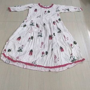 Free Gifts with Combo of 3 Kurtis