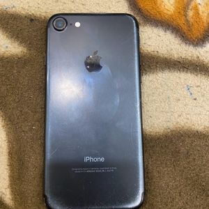 Apple iPhone 7