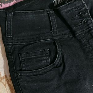 Black Roadster Skinny Jeans