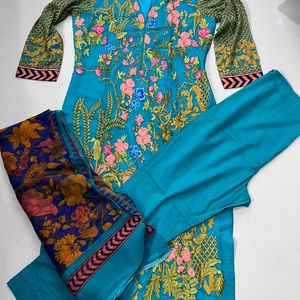 Designer Pakistani Kurta Set