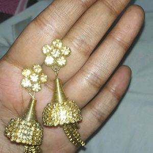 Golden Jhumke