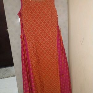 Sleeveless Kurta For Women