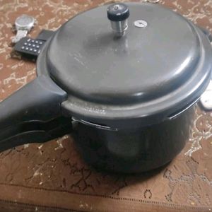 5LTR.NONSTICK COOKER