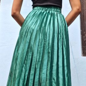 Pleated Midi Skirt