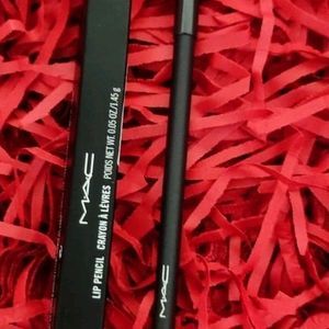 Cherry Mac Lip Liner