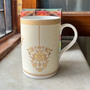 Cream N Gold Traditional Mug