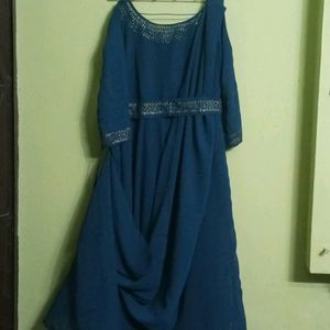 New/Unused Beautiful 4 Meter Layer Gown/Dupatta