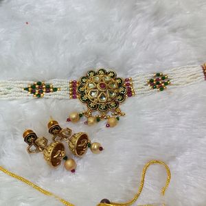 Choker Moti Set