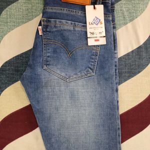 New Levi's Jeans ❗50% Off On Delivery Fee❗