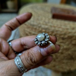 92.5 Pure Silver Ring With Original Pearl