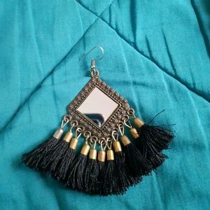 Metallic Gold Feather Earings