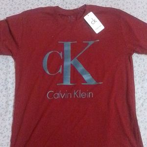 Calvin Klein T-shirt