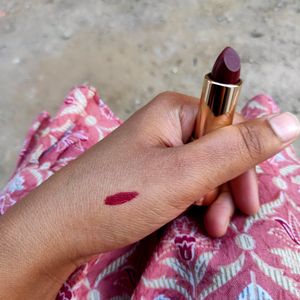 Myglamm Treasure It Suede Matte Lipstick