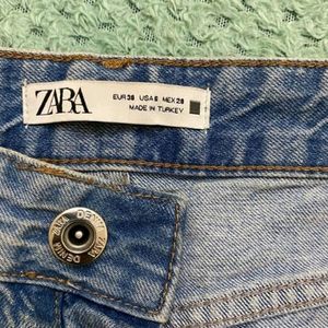 Zara Jeans