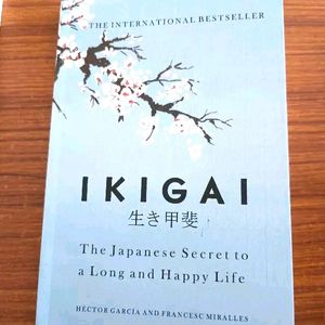 2 Books Combo IKIGAI AND ATOMIC HABITS