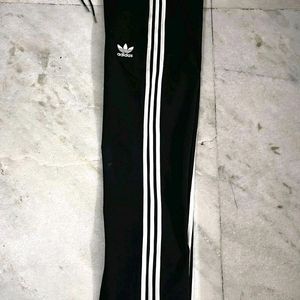 Adidas Original Oversized Trackpant