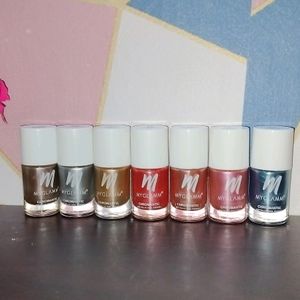 Myglamm Chromatic Metallic Nail Enamel