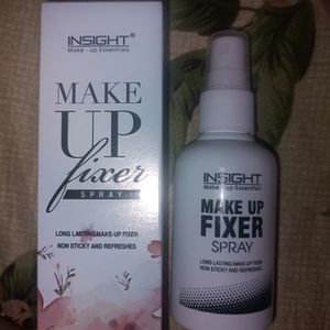 Insight Makeup Fixer Spray