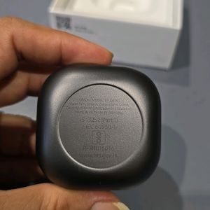 Samsung Galaxy Buds Live