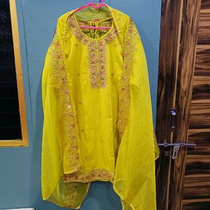 Pakistani Heavy Chandari Cotton Suit