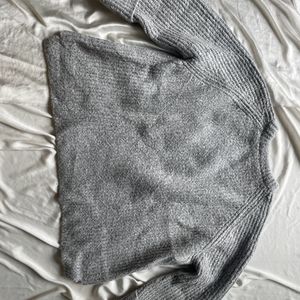 Grey Pullover