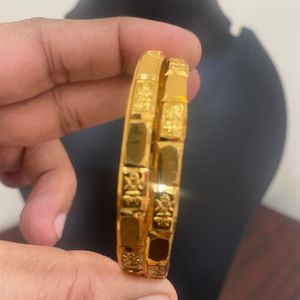 One Gram Gold Plated Bangles.6 Month Colour Garantee.Laxmi Devi Ideol Design.very Reasonable Price.size 2.8 Only Available