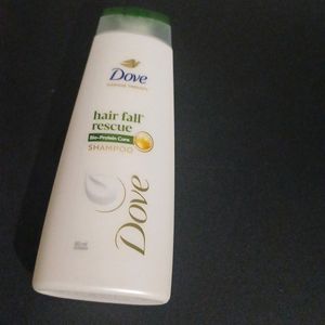 *NEW* Dove Shampoo