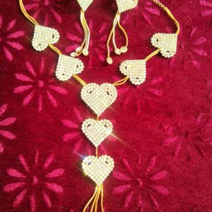 Heart Shape Necklace With Beautiful Earrings