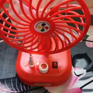 Rechargeable Mini Fan