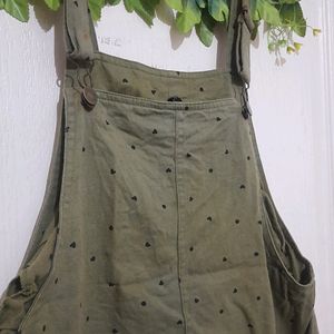 Green Pinafore